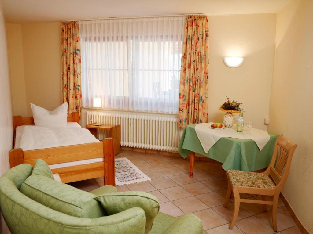 Hotel Haus Kylltal Zendscheid Chambre photo