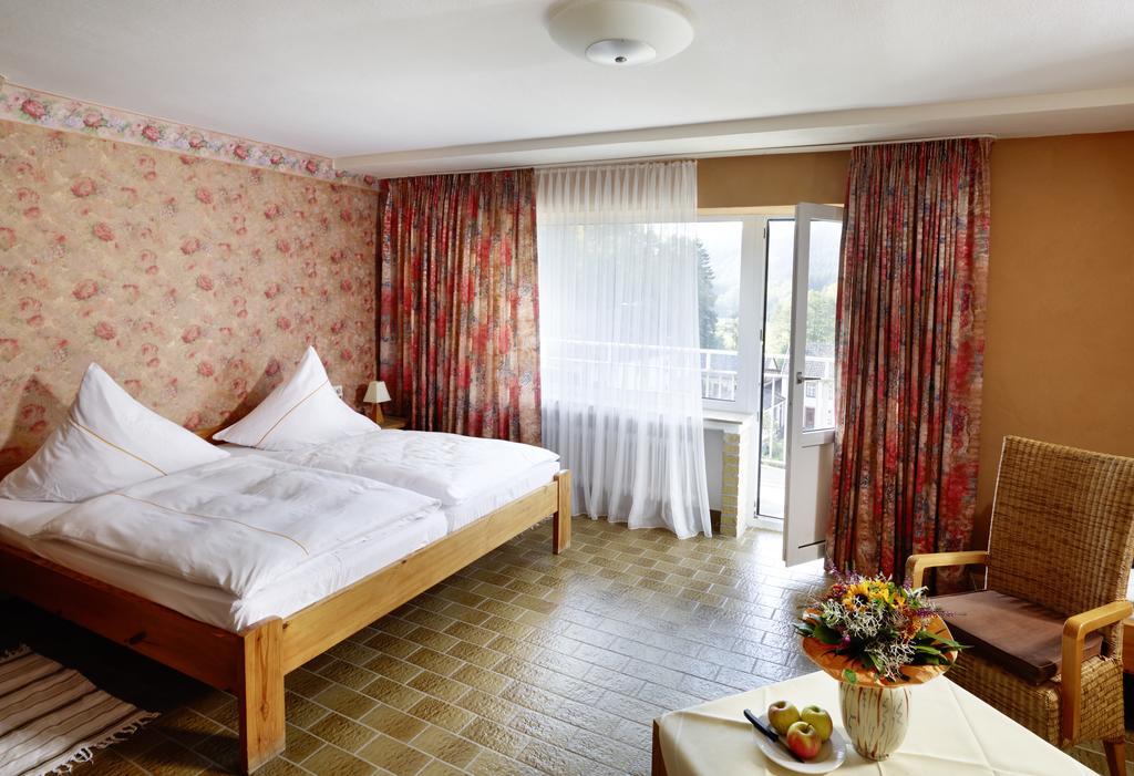 Hotel Haus Kylltal Zendscheid Chambre photo